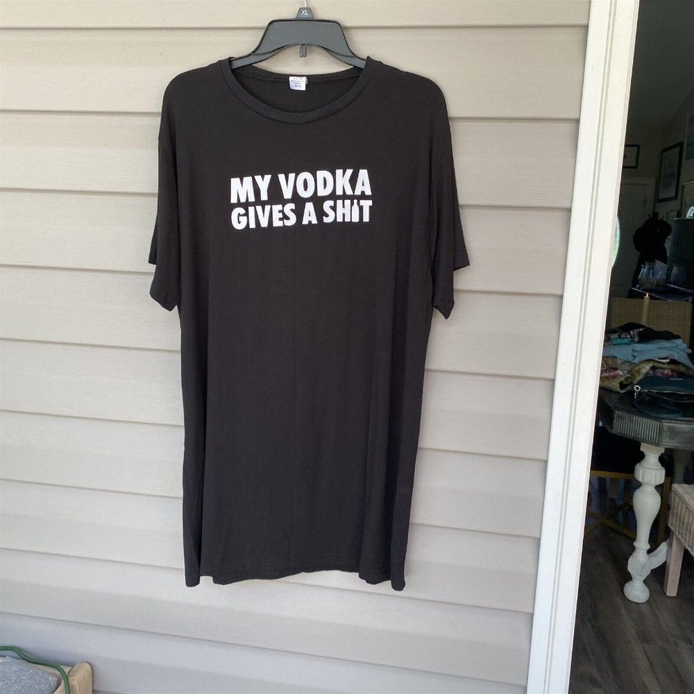 Absolute Vodka My Vodka Gives A Sh!t Black XL T Shirt Planet Earth‘s Favorite